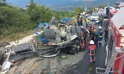 Freni patlayan tır dehşet saçtı! Bolu Dağı geçişinde korkunç kaza: Ölü ve yaralılar var