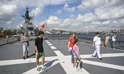 İstanbul'a demirleyen ''Kashima'' ve ''Shimakaze'' ziyarete açıldı