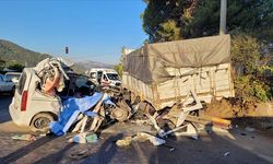 Manisa'da kahreden kaza! Çok sayıda ölü ve yaralı var