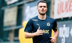 Filip Kostic Union SG maçında oynamıyor