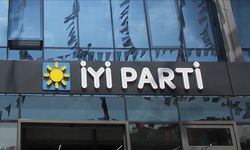 İYİ Parti'de gündem yine istifa! Göker Gözütok istifa ettiğini açıkladı