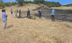 Kendini ATV'ye zincirleyip ateşe verdi!