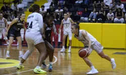 Mersin, Urla'yı 78-65 Yendi