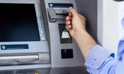 ATM'lerdeki açığı bulup dev vurgun yaptılar!