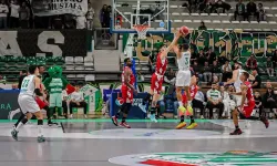 Bursaspor, Casademont Zaragoza'ya 89-87 yenildi!