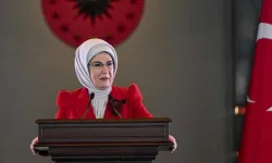 Emine Erdoğan'dan "24 Kasım Öğretmenler Günü" paylaşımı