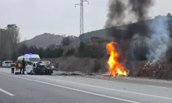 Erzincan'da korkunç kaza! 5 kişi hayatını kaybetti