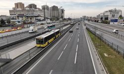 İstanbul'da 35 haftalık hamile kadın metrobüste doğum yaptı!