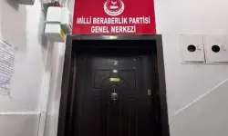 Siyasi partinin genel merkezine uyuşturucu baskını!