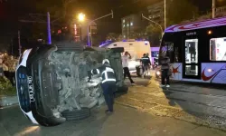 Tramvay ambulansla çarpıştı: 4 yaralı