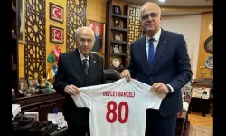 TVF Başkanı Üstündağ, MHP lideri Bahçeli'yi ziyaret etti