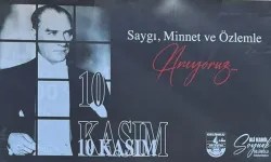 Gelibolu Belediyesi'nin 10 Kasım için astığı Atatürk posteri ilçeyi karıştırdı