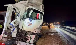 Kuzey Marmara Otoyolu'nda kilit! Tır ile kamyon çarpıştı: 1 yaralı