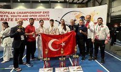 Türkiye  Kyokushin Karate Milli Takımı Avrupa'da üstün başarı kazandı!