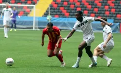 Sakaryaspor, Yeni Malatyaspor'u 2-0 mağlup etti