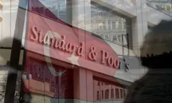 S&P Türkiye'nin kredi notunu yükseltti