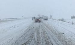 Kayseri-Malatya karayolu ulaşıma kapandı