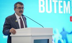 Bakan Tekin, "Bütünleştirici Eğitim Modülleri Tanıtım Programı"na katıldı