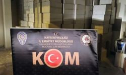 Kayseri'de 7 milyon 650 bin makaron ve 900 kilogram kaçak tütün ele geçirildi