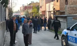 Adana'da facia! 3 kişi evinde katledildi