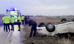 Ankara'da otomobil devrildi: 1 ölü, 4 yaralı