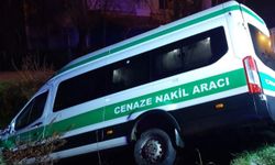 Samsun'da cenaze arabası sulama kanalına düştü! 10 yaralı