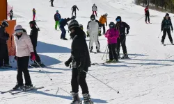 Sarıkamış Kayak Merkezi, 30 kilometrelik 9 pistiyle kayakseverleri ağırlıyor