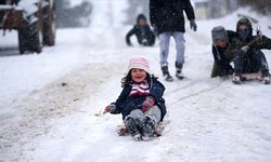 Niğde'de kar nedeniyle eğitime yarın ara verildi
