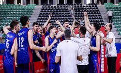 Bahçeşehir Koleji, U16’da şampiyon