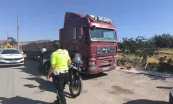 Kırıkkale'de feci olay: 74 yaşındaki adam TIR'ın altında kaldı