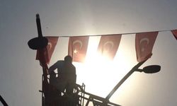 Şırnak’ta sokaklara Türk bayrakları asıldı