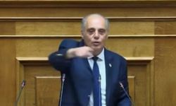 Türkiye korkusunu böyle haykırdı! Yunan Parti lideri Meclis'te isyan etti