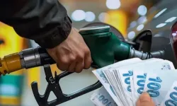 Benzinin Litre Fiyatına 4,30 Liralık Dev İndirim Geliyor