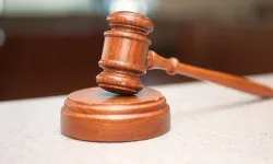 Eşini Kazayla Öldürdüğü İddia Edilen Sanık Beraat Etti