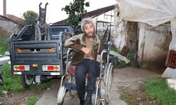 Muşambayla Çevrili Alanda Hayata Tutunma Çabası