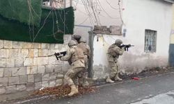 DEAŞ’a Yönelik 22 İlde Operasyon Düzenlendi; 92 Gözaltı Var