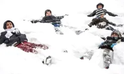 Kırşehir’de Kar Nedeniyle Eğitime Ara Verildi