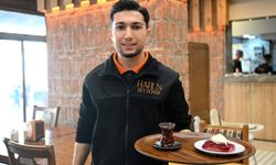 Kayseri’de Turist Garsona Verdiği 50 Avroyu Geri İstedi