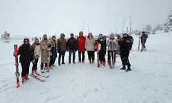 Bartın Üniversitesi Öğrencileri Sarıkamış’ta Kış Sporlarıyla Tanıştı
