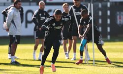 Beşiktaş Çaykur Rizespor Karşılaşması Öncesi Antrenmanlarını Sürdürüyor