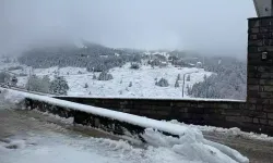 Uludağ’da Kar 18 Santimetreyi Buldu, Kış Etkisini Gösteriyor