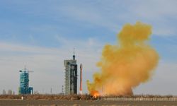 Çin, Uzaya Yeni Uydu Fırlattı