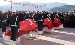 Yalova’da 3 Şehit Polis İçin Resmî Tören Düzenlendi
