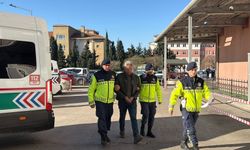 Durdurulan Araçtan 15 Kaçak Göçmen Yakalandı