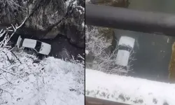 Diyarbakır'da Otomobil Köprüden Çaya Düştü: 4 Yaralı