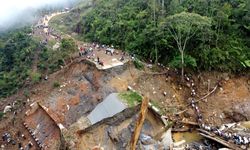 Endonezya’da Şiddetli Yağışların Yol Açtığı Afetlerde Can Kaybı 1053’e Yükseldi