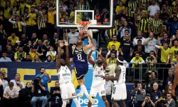 Emporio Armani Milan - Fenerbahçe Beko: 72-87
