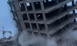 Gaziantep’te 8 Katlı Ağır Hasarlı Bina Yıkıldı