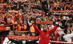 Galatasaray'da sürpriz ayrılık! Efsane isim veda etti