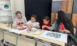 Gamze Öğretmen, Özel Gereksinimli Öğrencilere Işık Oluyor